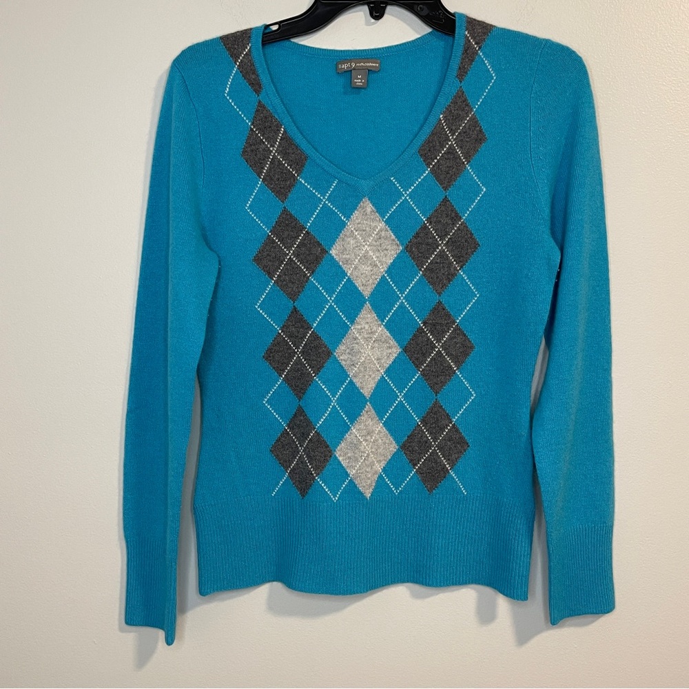 Apt 9 Preppy Cashmere Argyle V neck Sweater Blue/Grey/White M
